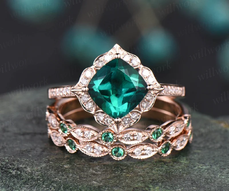 Unique vintage flower halo diamond engagement ring set 3pcs emerald engagement ring set solid 14k rose gold natural emerald wedding band