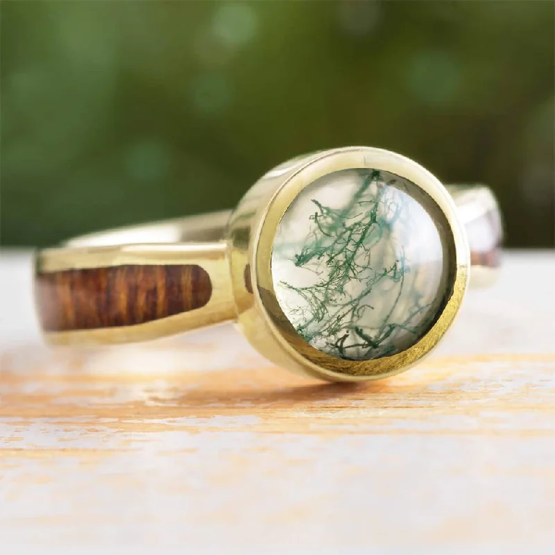 Engagement Ring With Unique, Moss Agate Cabochon