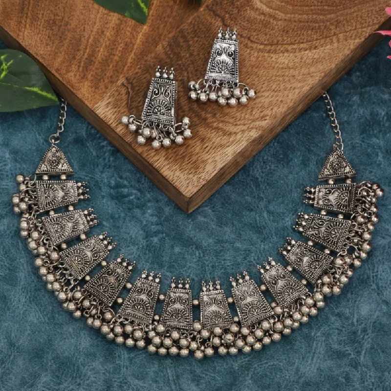 Bevy Pearls Oxidised Plated Choker Necklace Set