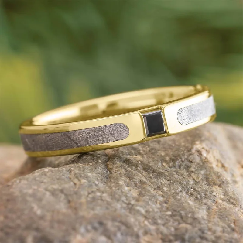 Meteorite Wedding Ring with Black Diamond in Yellow Gold