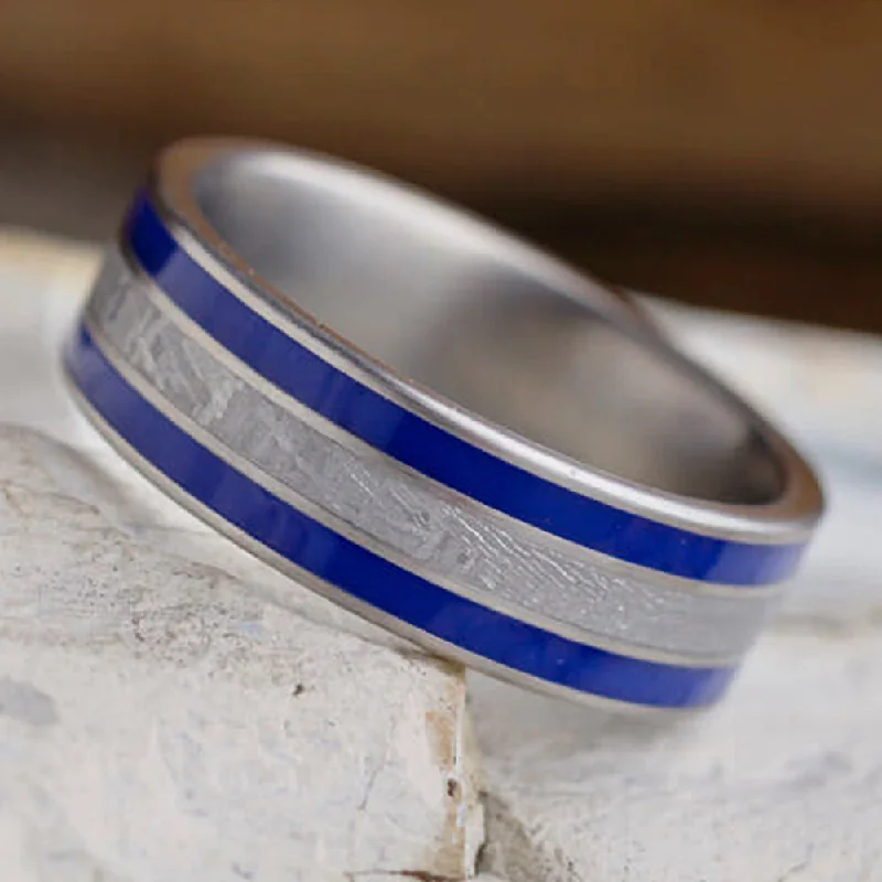 Meteorite Ring with Blue Stripes, Blue Enamel in Titanium Ring