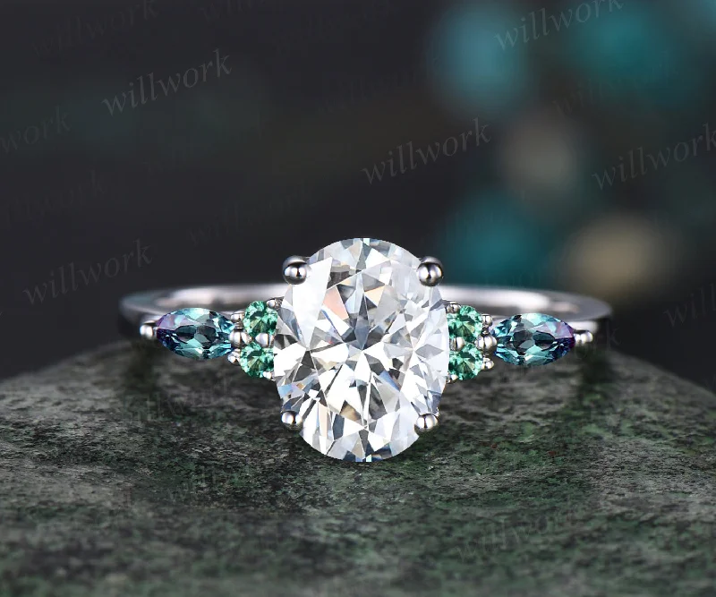 Unique Oval Cut Moissanite Engagement Ring 14k White Gold Emerald Alexandrite Wedding Ring Seven Stone Bridal Ring