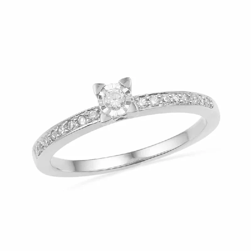 Round Cut Diamond 4-Prong Engagement Ring