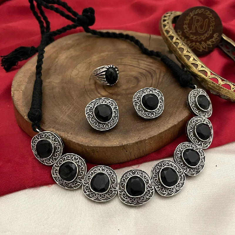 FS Collection Oxidised Plated Pota Stone Necklace Set