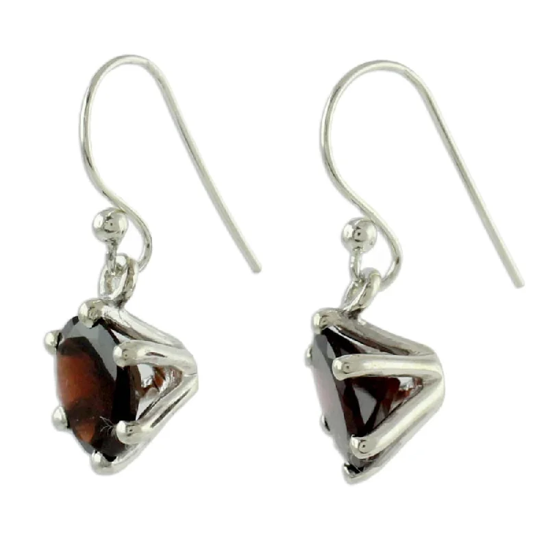 NOVICA Handmade Sterling Silver 'Scarlet Solitaire' Garnet Earrings (India) - 1*0.4