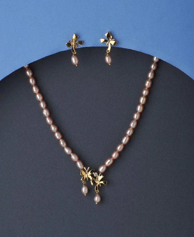 Pretty Butterfly Pearl Necklace Set