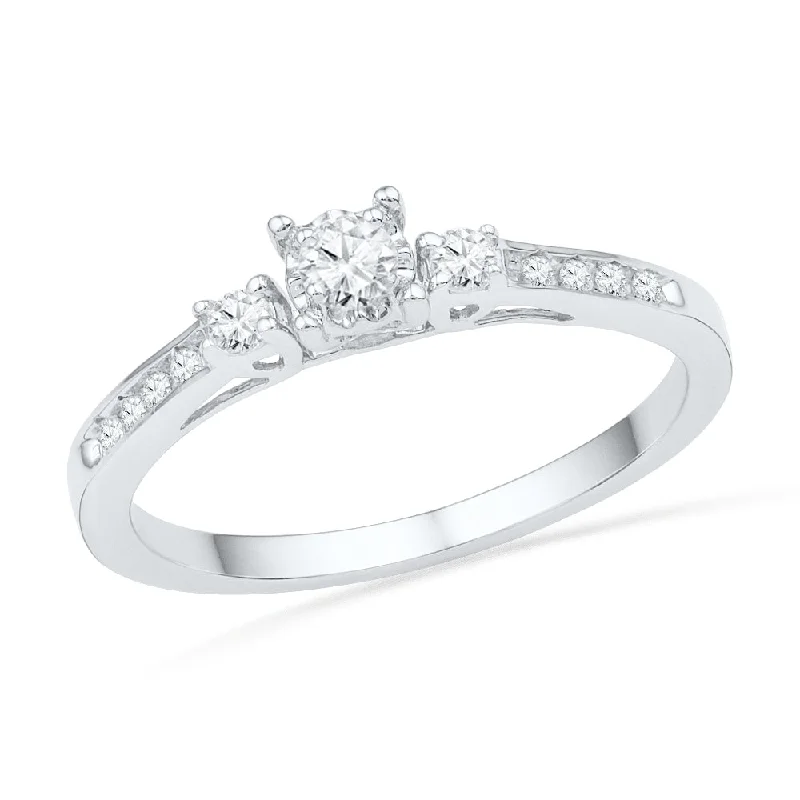 Traditional, Three Stone Round-Cut Diamond Ring